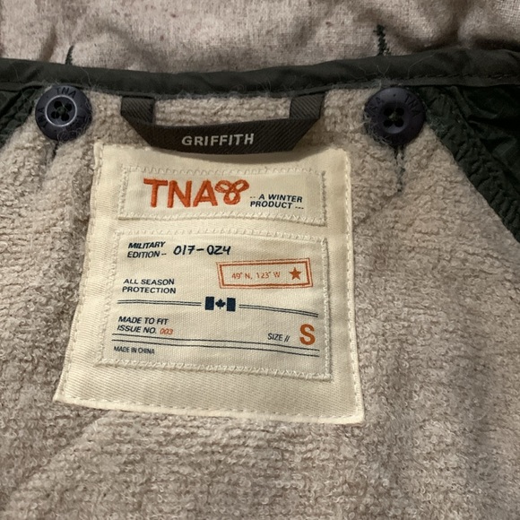 Aritzia TNA Griffith Convertable Parka In Military Green S - Picture 7 of 10